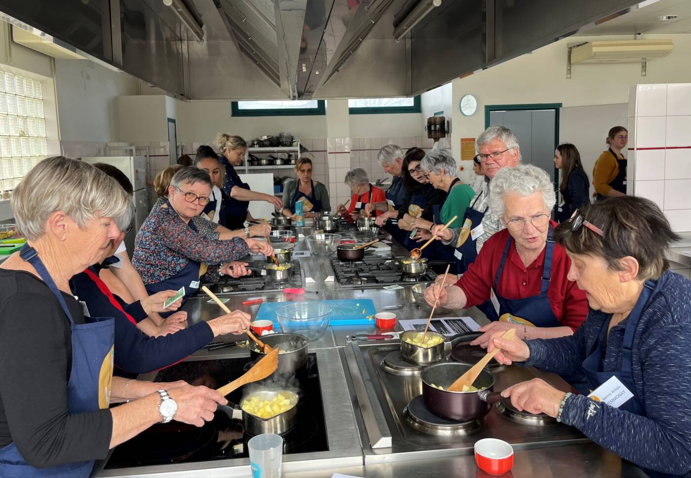 Atelier manger mains - PNR du Doubs Horloger